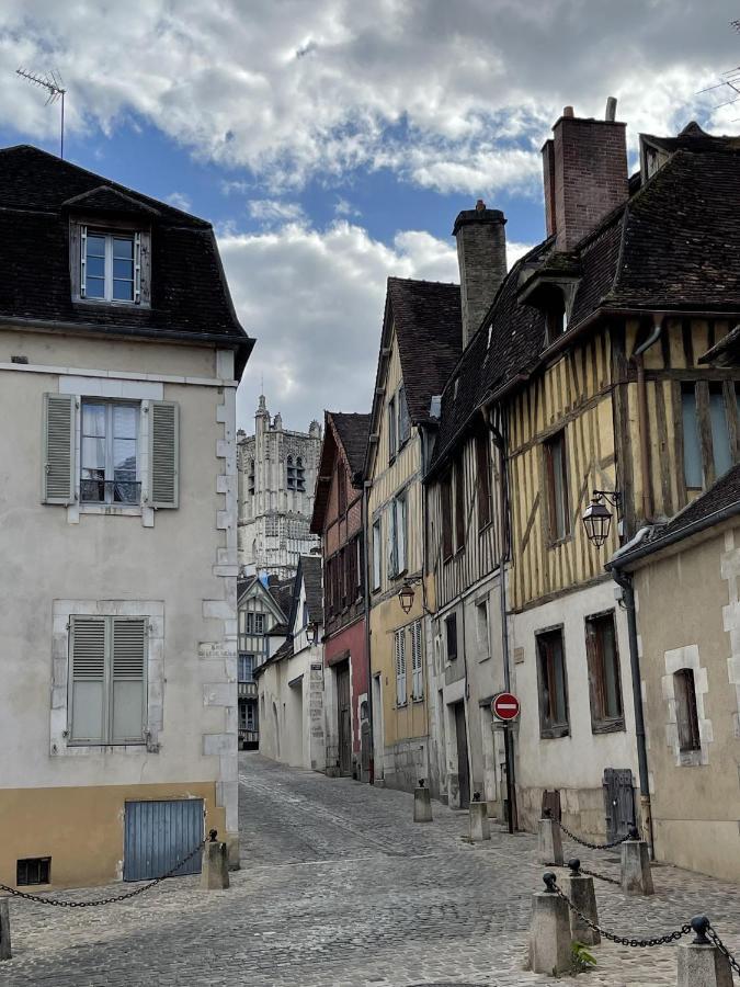 Appartement Le Paul Bert Auxerre Les Quais 2 Personnes Exterior foto